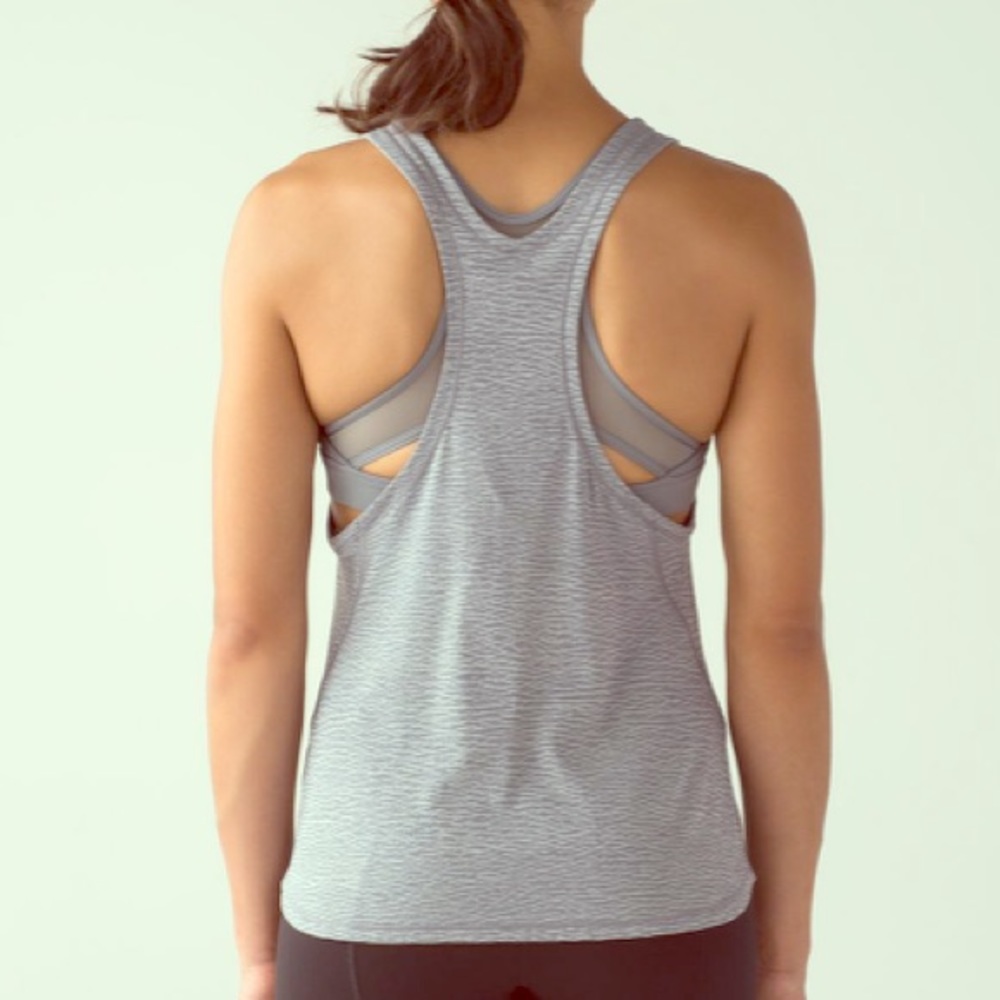 Lululemon Glide and Stride 2-in-1 tank size 8